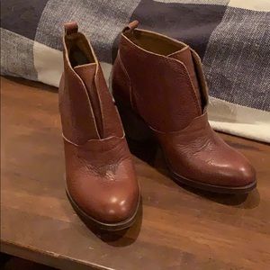 {Lucky Brand} Booties